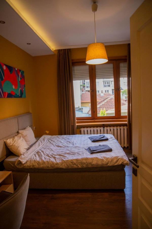 Central Sofia 3-Bedroom Apartment - Urban Art Gallery - Free Parking! Exterior foto