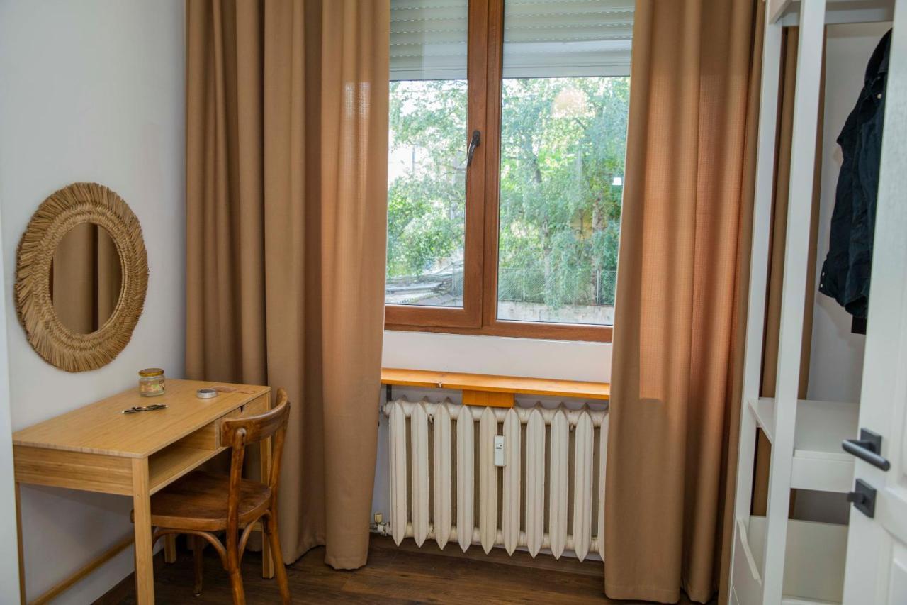 Central Sofia 3-Bedroom Apartment - Urban Art Gallery - Free Parking! Exterior foto